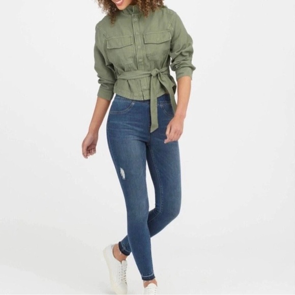 Spanx Distressed Ankle Skinny Pull On Jeans Medium Wash Small - Picture 1 of 8